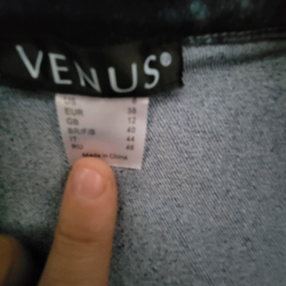 Jean one peice suit - Picture 3 of 3